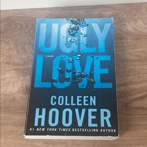 Ugly Love by Colleen Hoover